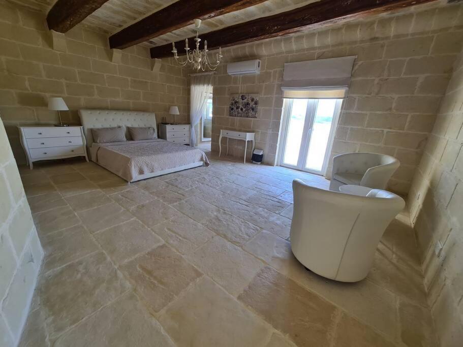 Farmhouse Villa With Large Pool And Garden In Gozo Għarb 外观 照片